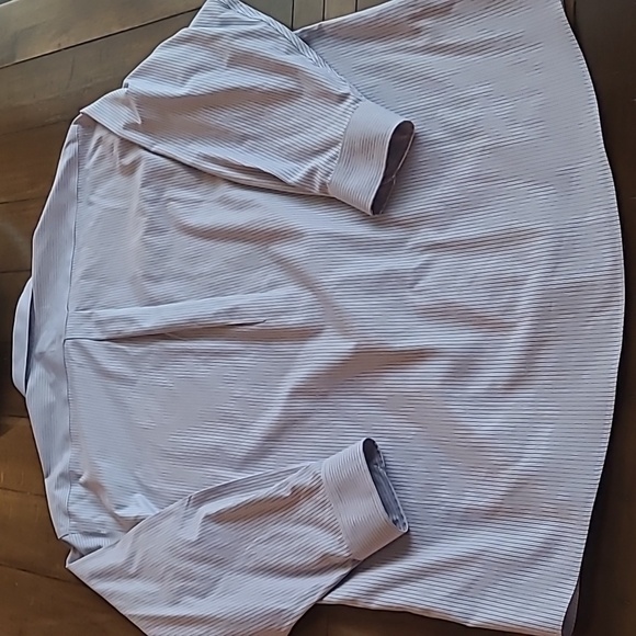 Gold Label Roundtree & Yorke Non-Iron Easy Wash Striped Dress Shirt 16/33 - Picture 4 of 5